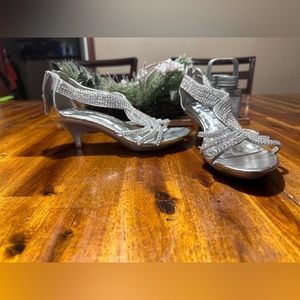 Girls size 4 pageant shoes